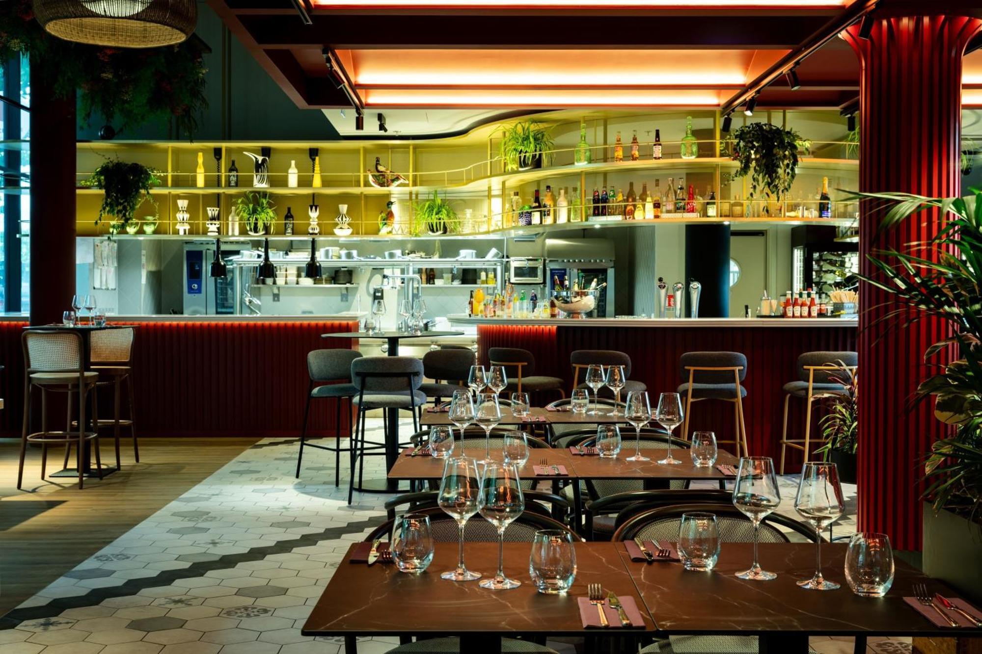 Moxy Paris Val D'Europe Montévrain Exterior foto