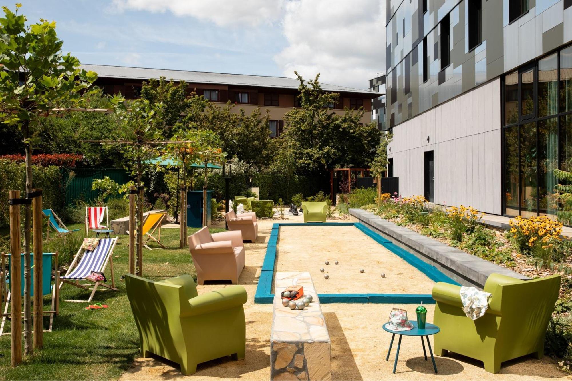 Moxy Paris Val D'Europe Montévrain Exterior foto