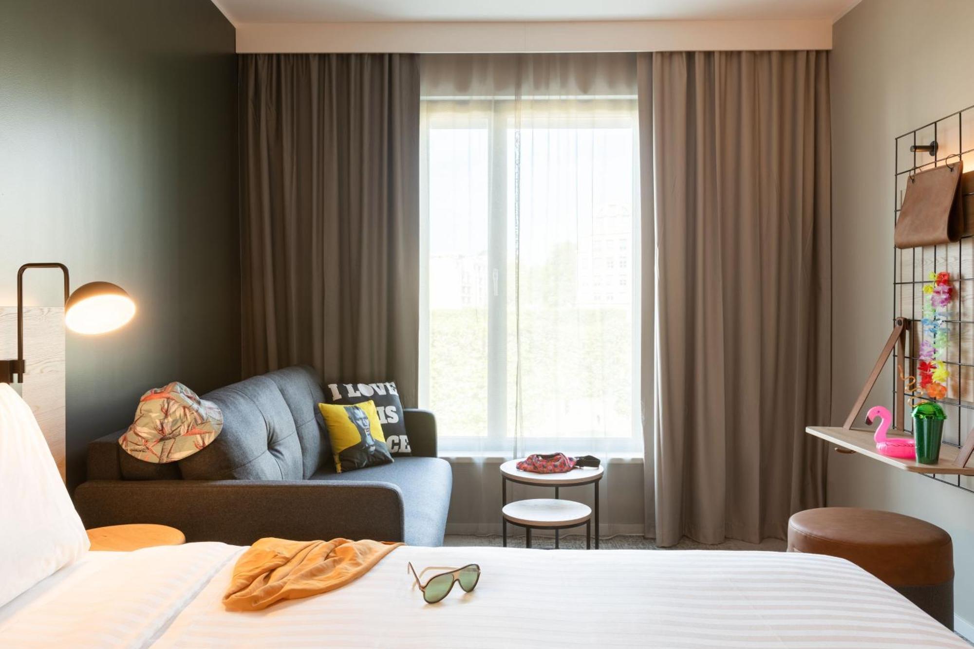 Moxy Paris Val D'Europe Montévrain Exterior foto